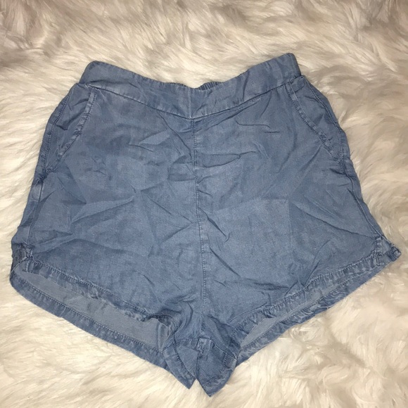 LAST CHANCE❗️ F21 High Rise Chambray Shorts - Picture 3 of 3